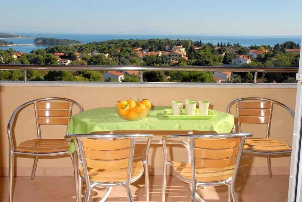 Apartments Tanja Premantura Pokoj fotografie